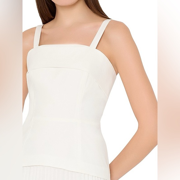 Milly Nala Poplin Pleated Combo Midi-dress
White, 8 - Picture 3 of 10